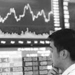 Vì sao Việt Nam chỉ thu hút được dòng tiền đầu cơ?